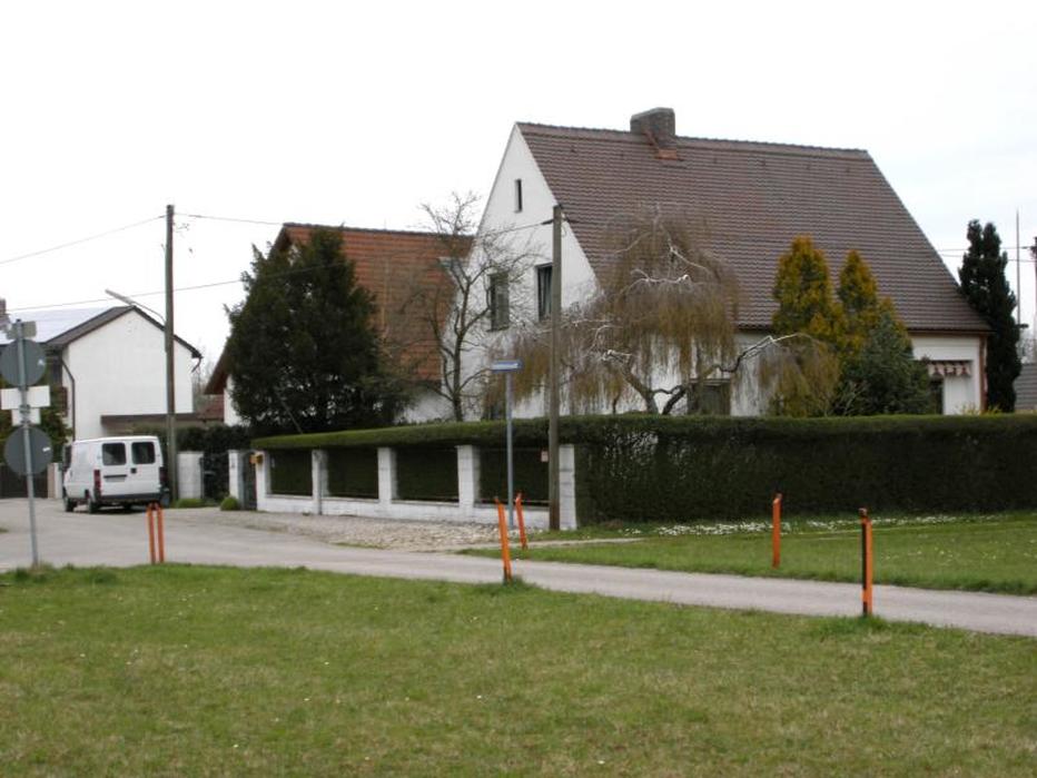 Einfamilienhausverkauf in München-Aubing - Frontansicht